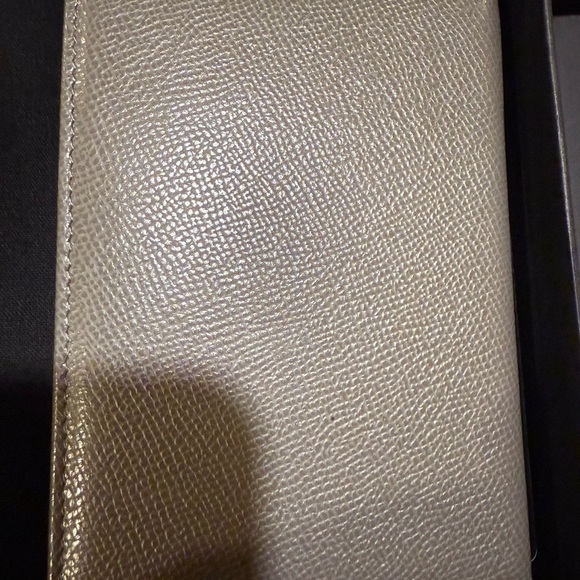 Dolce & Gabbana Textured Gray Leather Accessory - Picture 5 of 6